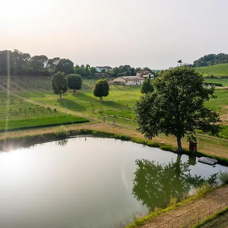 Agrestia Azienda Agricola مزرعة للإقامة *